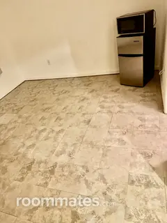 Room for rent in Germantown, MD $850, house