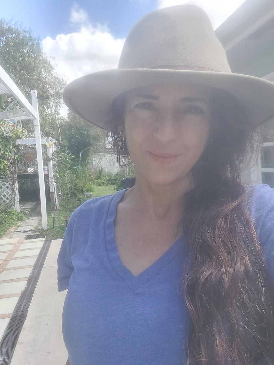 Profile photo 8 of 8