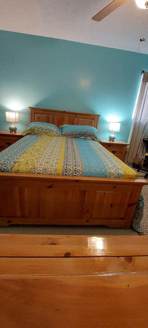 Profile photo 4 of 8