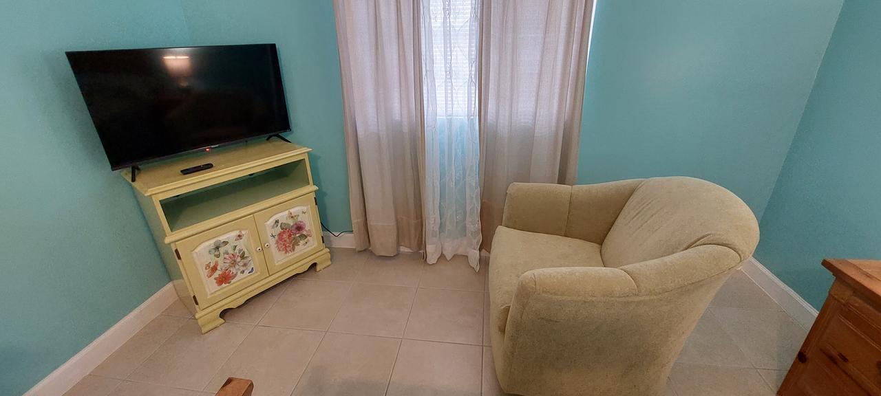 Profile photo 5 of 8