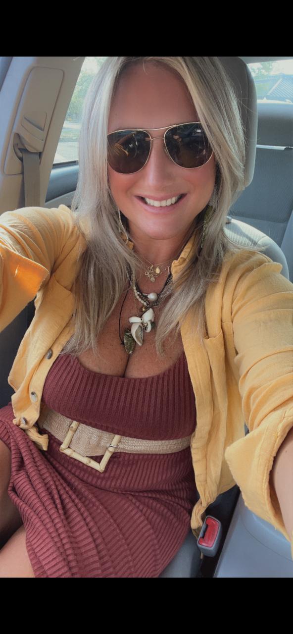 Profile photo 1 of 6