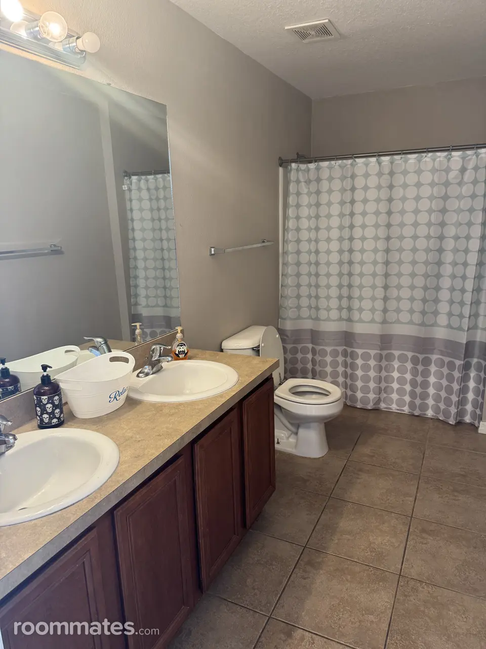 Profile photo 6 of 11