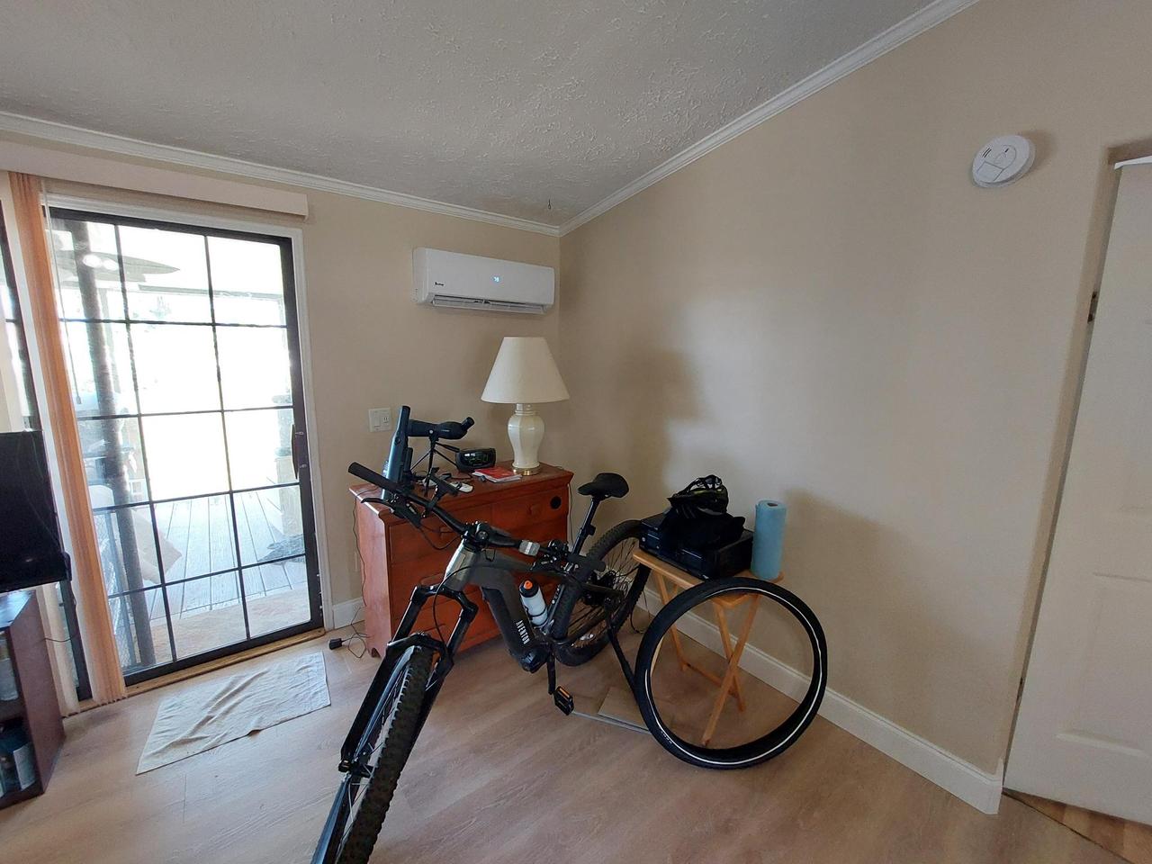 Profile photo 7 of 9