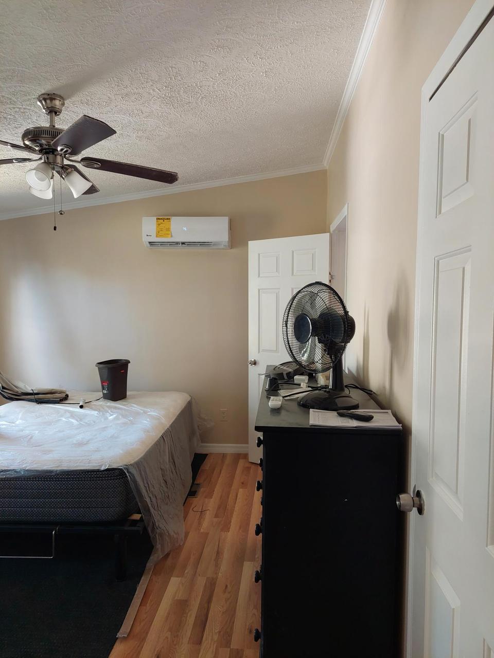 Profile photo 6 of 9