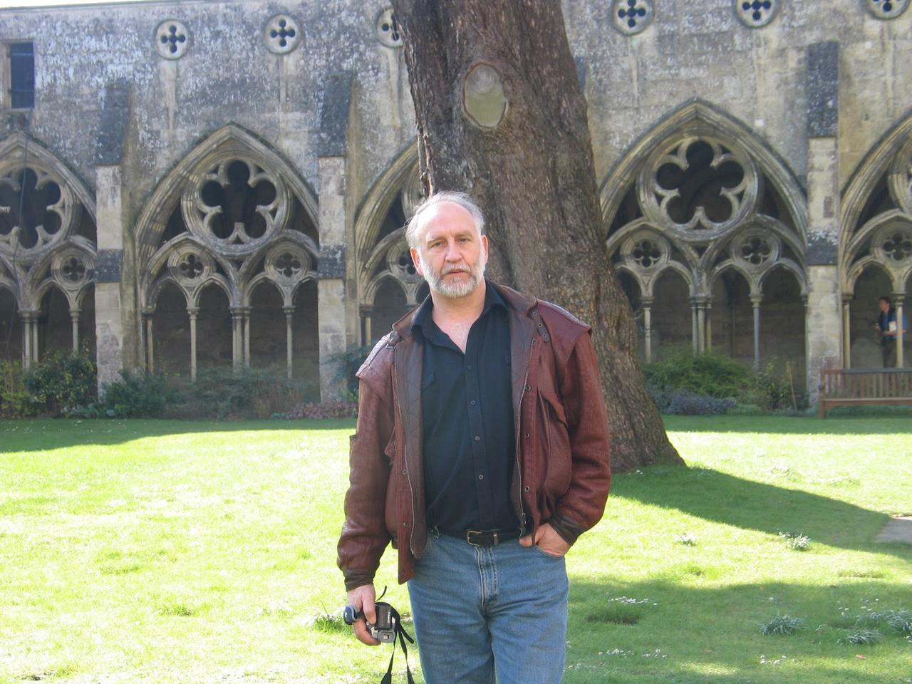 Profile photo 13 of 13