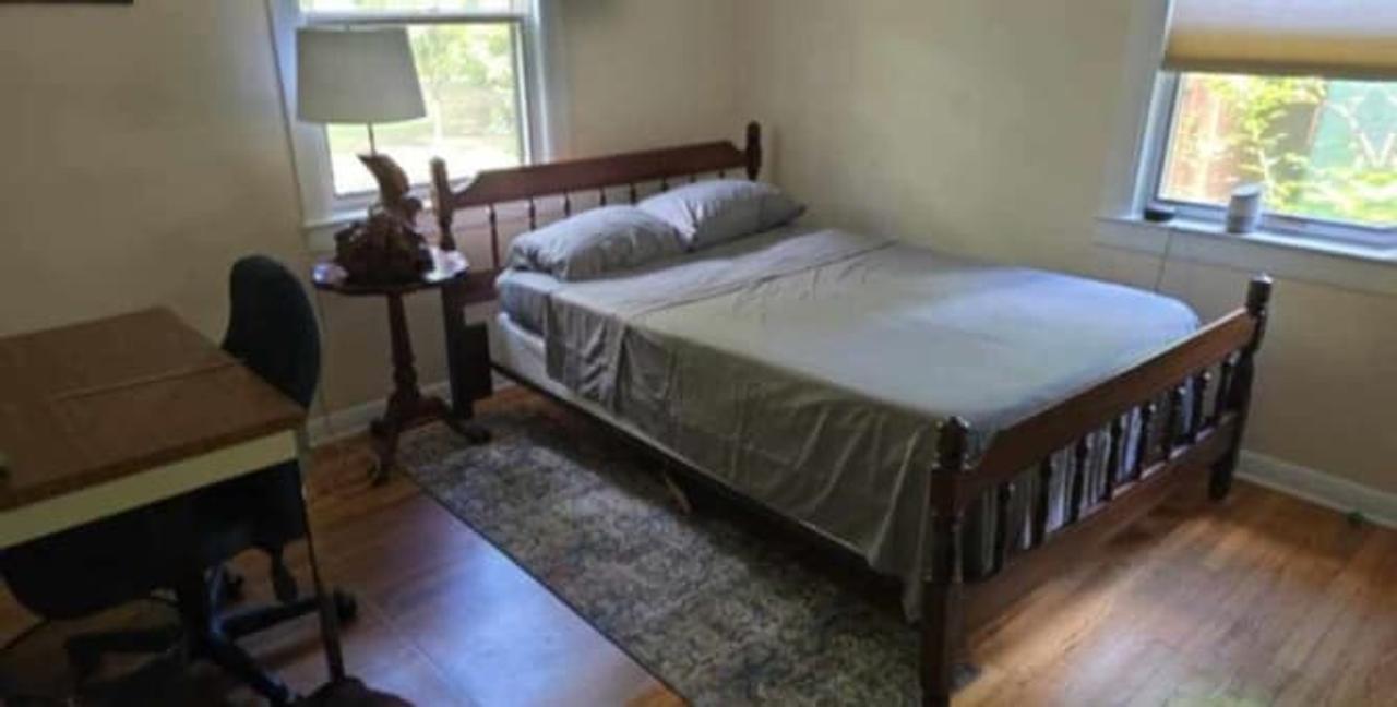 Profile photo 8 of 13