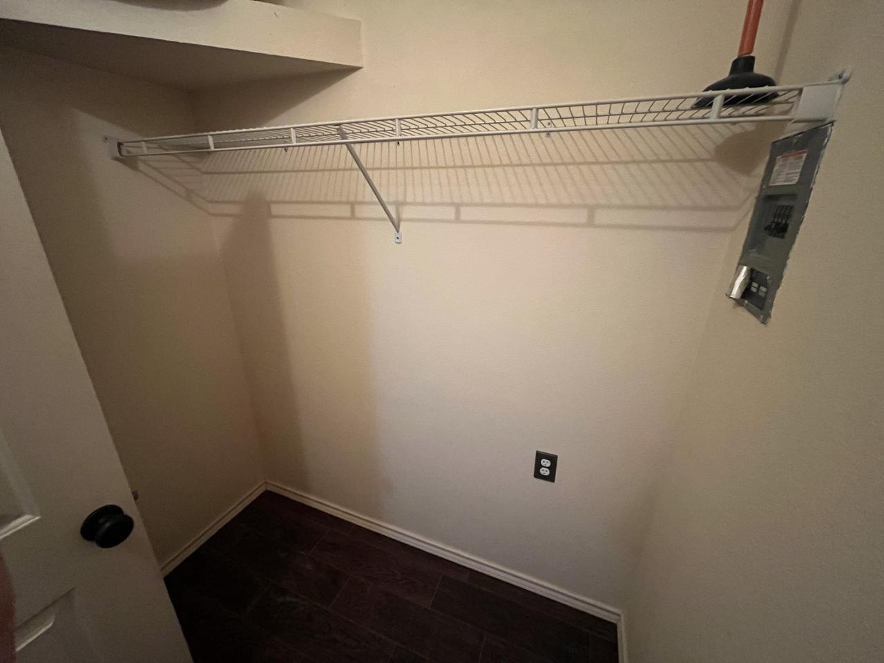 Profile photo 8 of 10