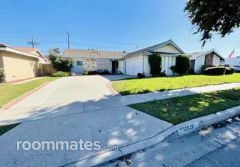 Room for rent in Garden Grove, CA $1500, house