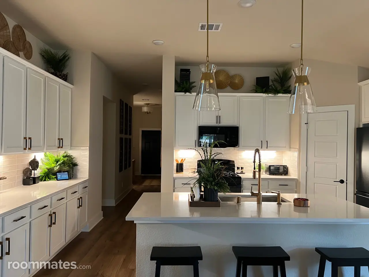 Profile photo 5 of 9