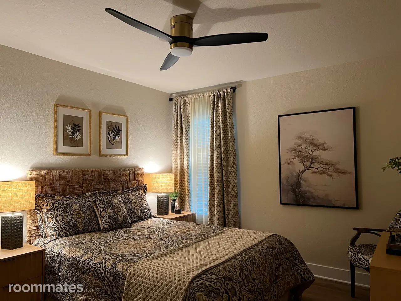 Profile photo 1 of 9