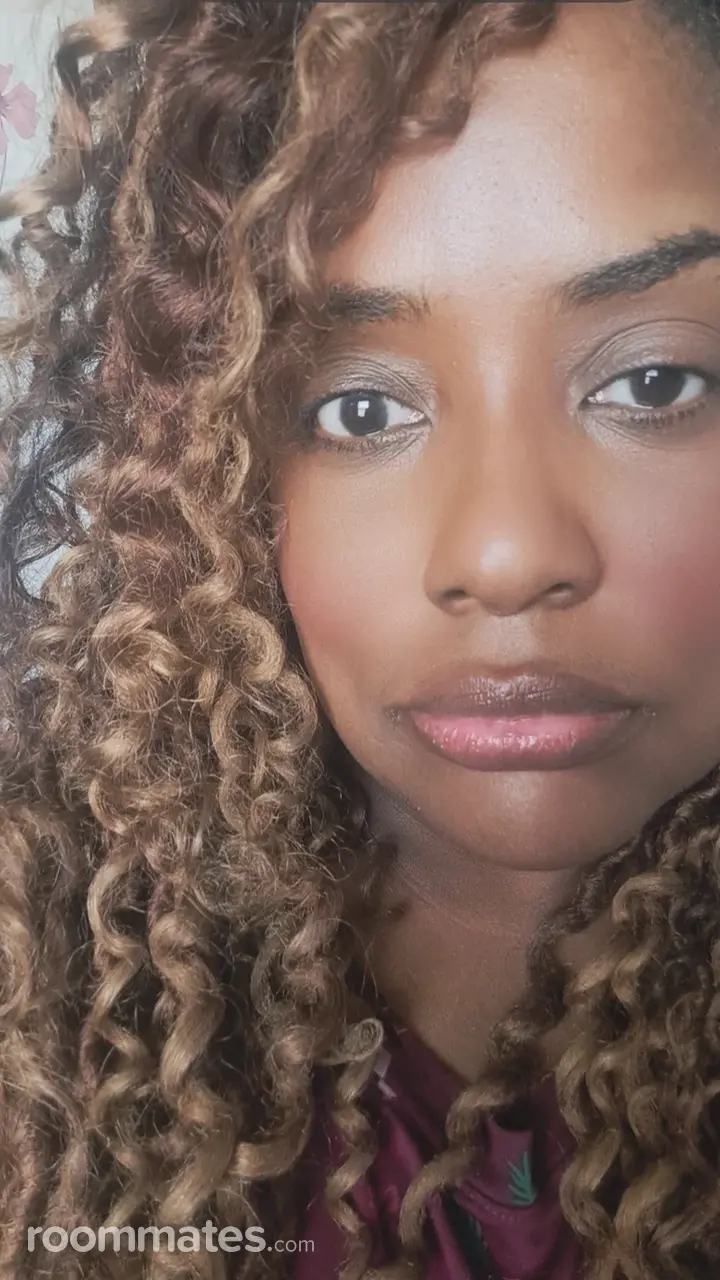 Profile photo 8 of 8