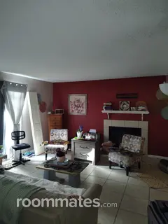 Room for rent in Virginia Beach, VA $650, condo