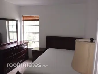 Room for rent in Dumfries, VA $900, townhouse