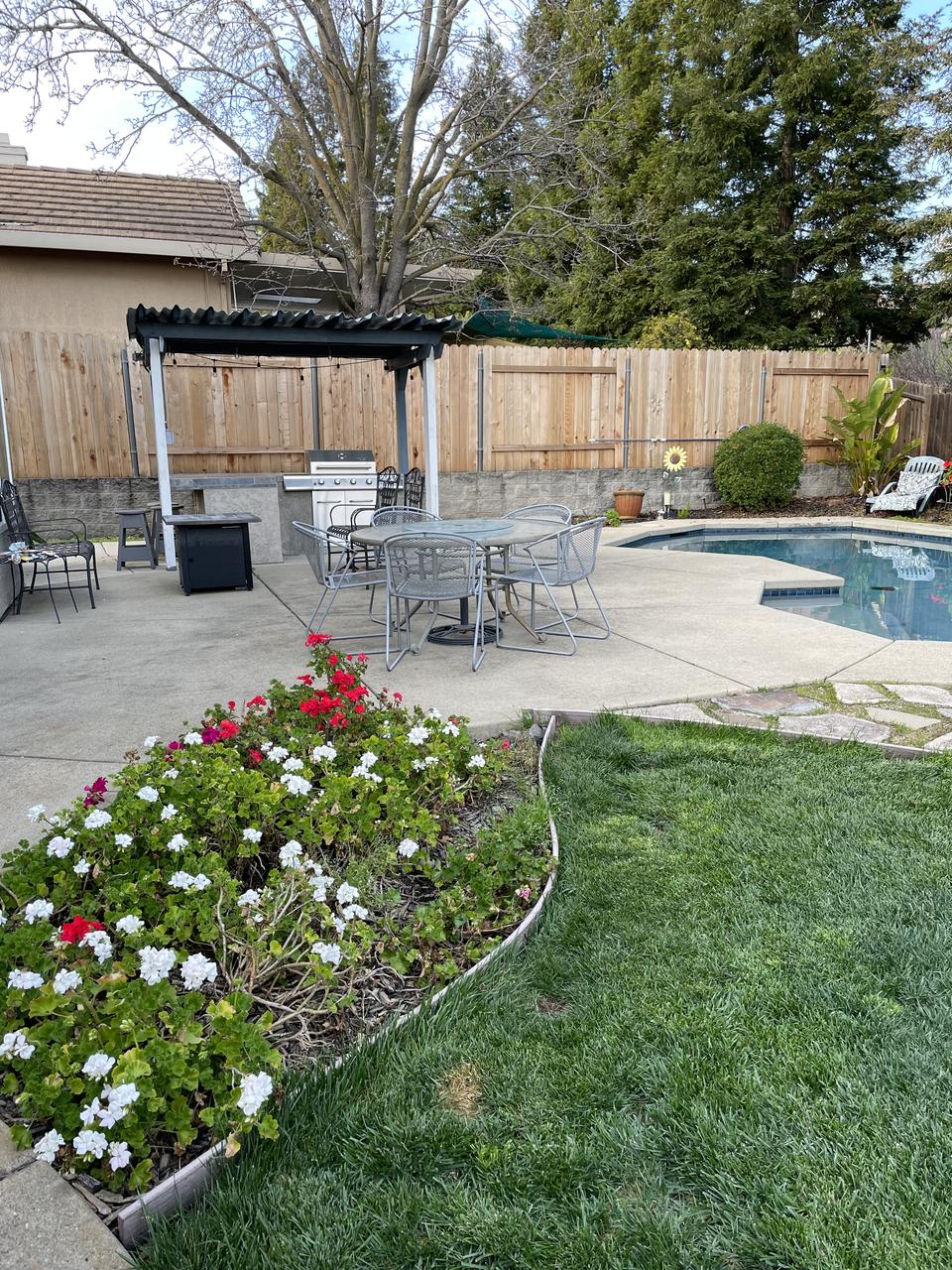 Profile photo 9 of 10