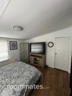 Room for rent in Denver, NC $700, house