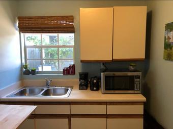 Room for rent in Hollywood, FL $1600, apartment