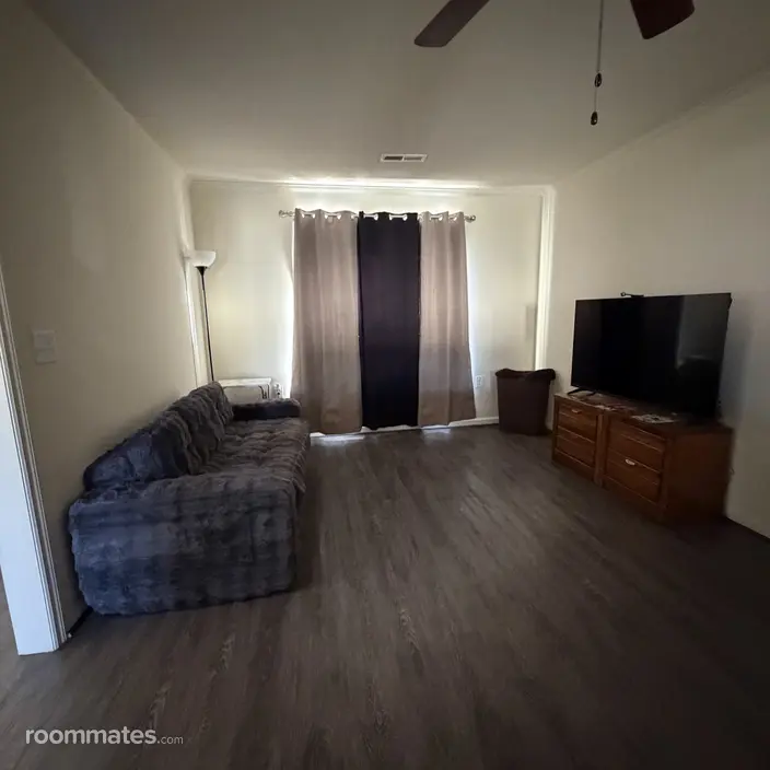 Room for rent in Midway Park, NC $800, townhouse