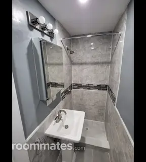 Room for rent in New York, NY $1200, house