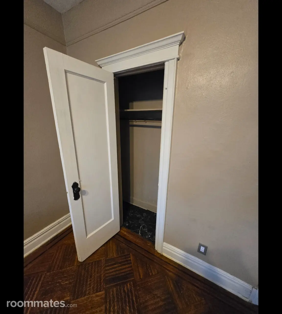 Profile photo 7 of 21