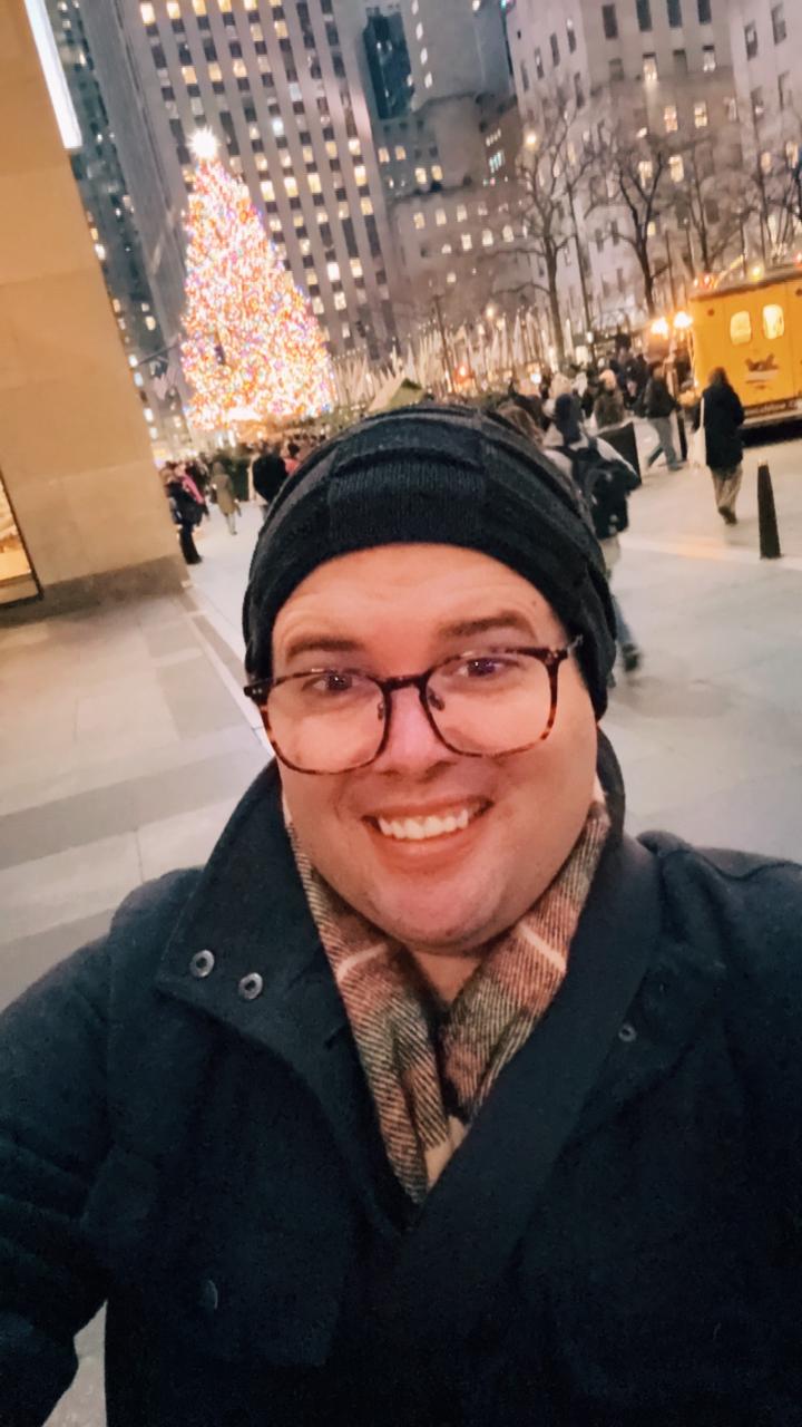 Profile photo 12 of 13