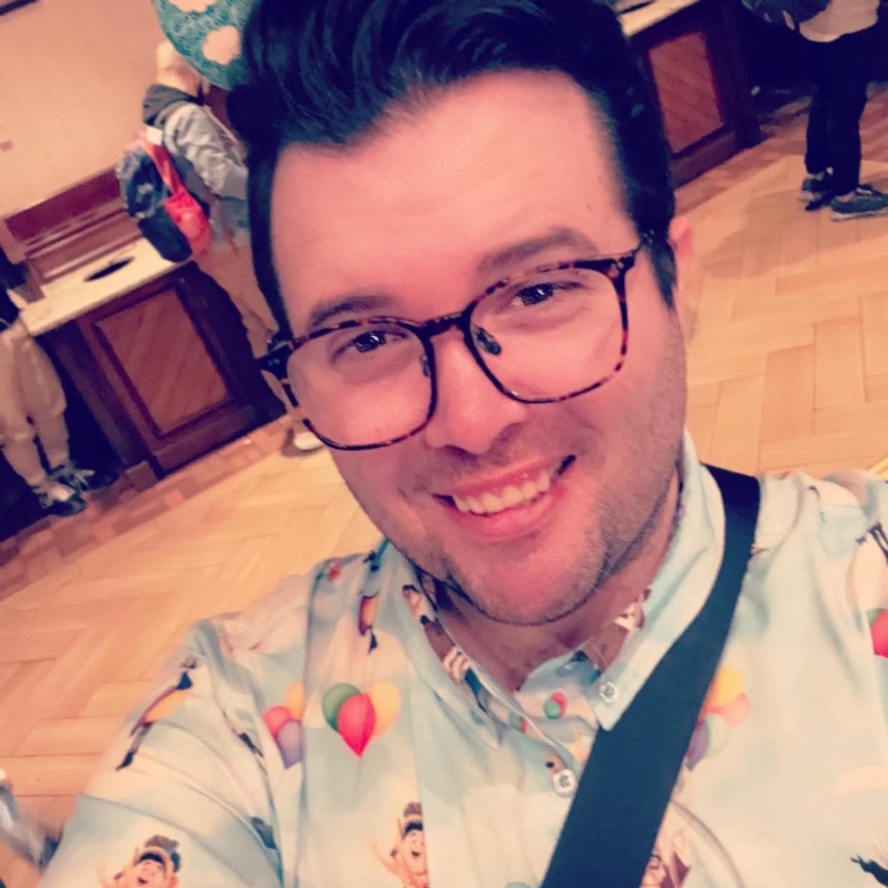 Profile photo 13 of 13