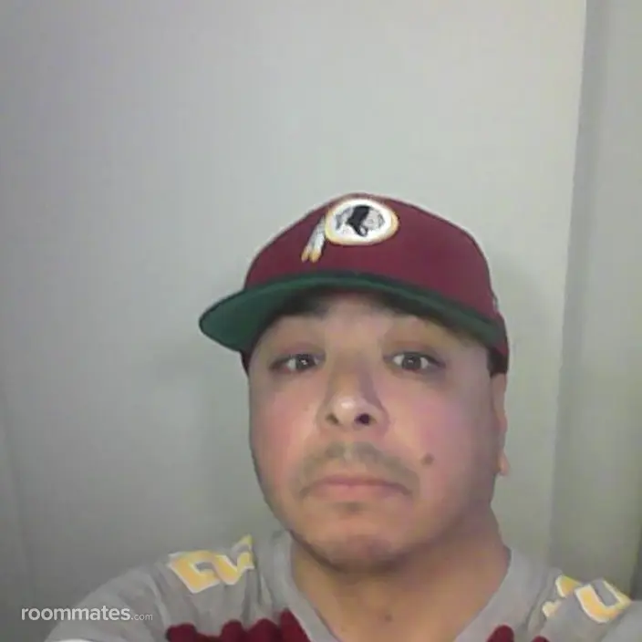 Roommate looking Moreno Valley, CA, $900