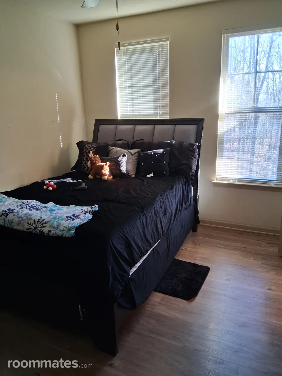 Profile photo 3 of 5