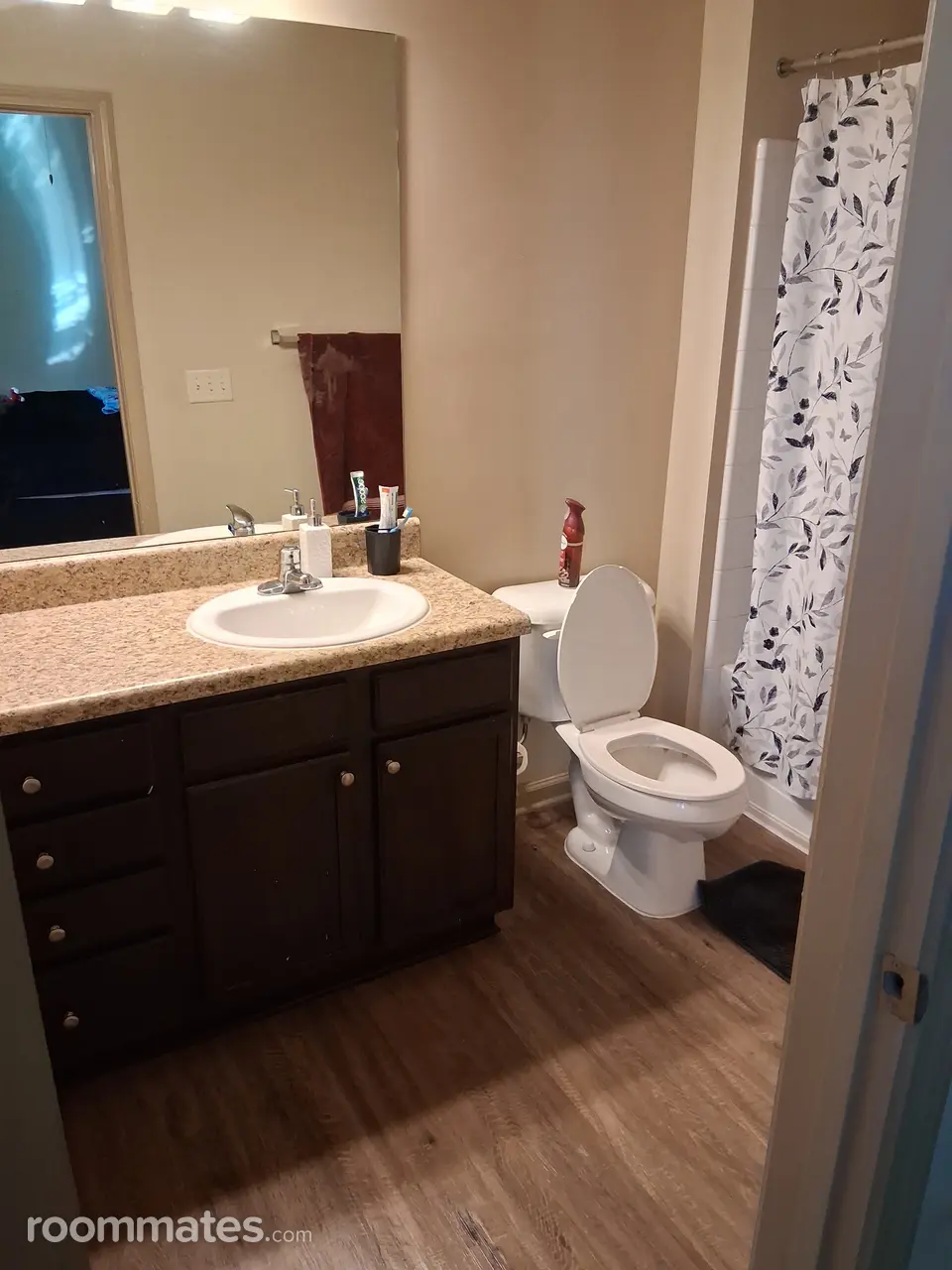 Profile photo 1 of 5