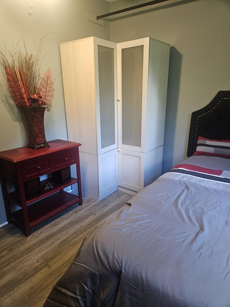 Profile photo 5 of 18