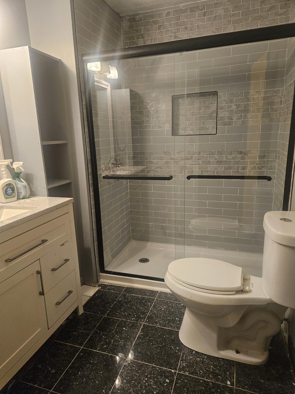 Profile photo 6 of 18