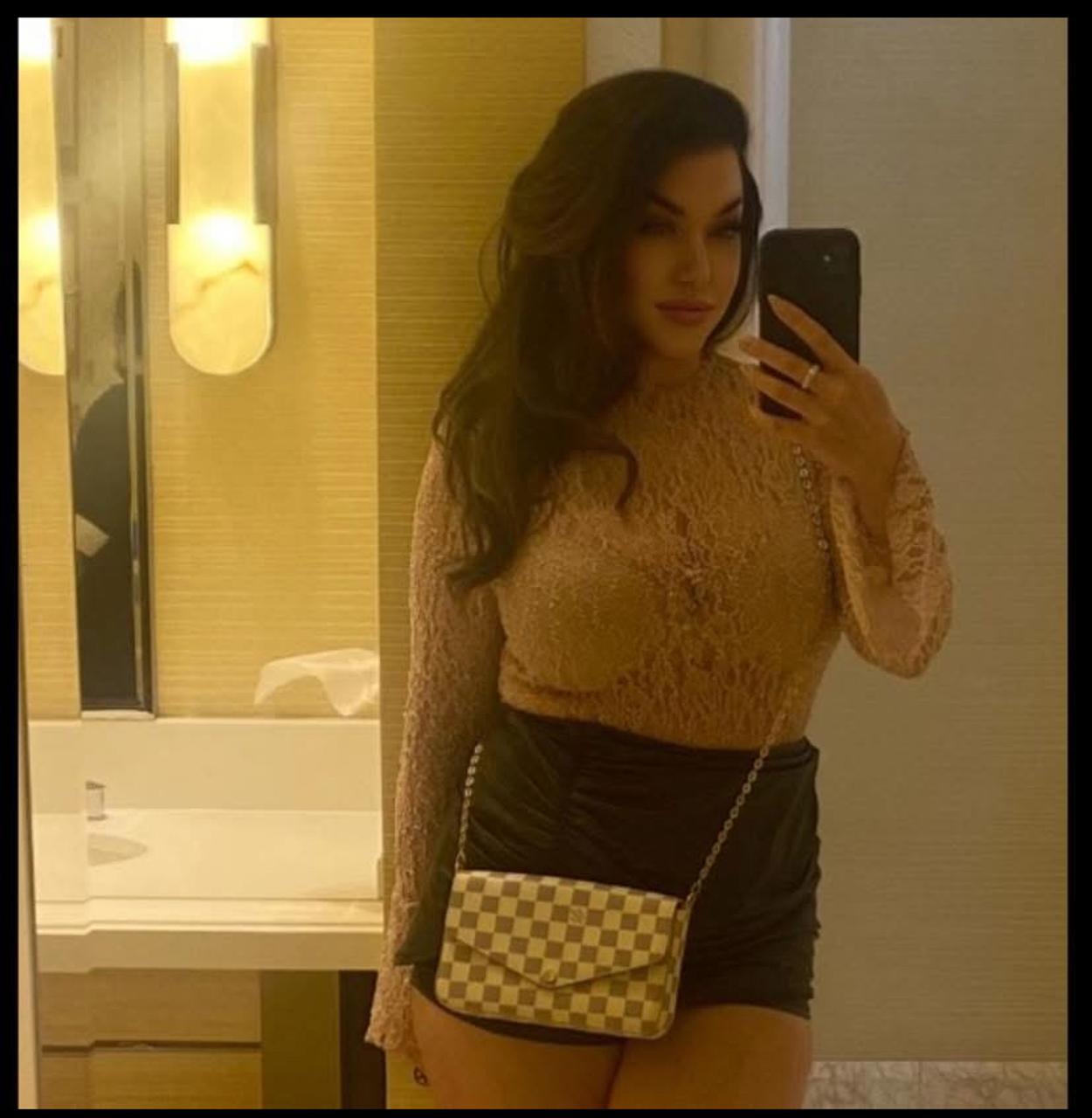 Profile photo 1 of 1