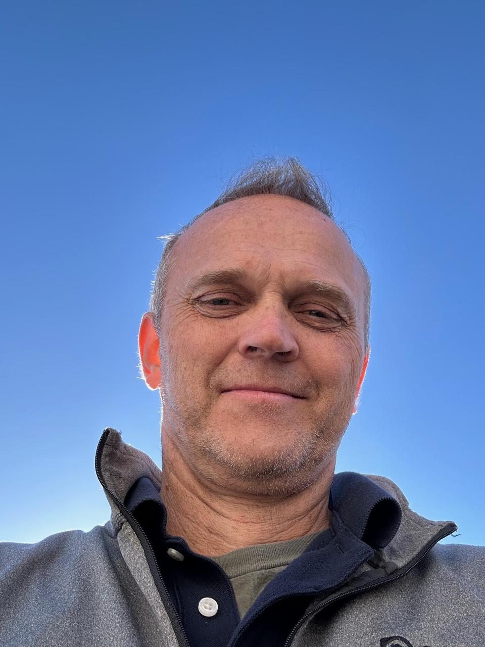 Profile photo 9 of 9