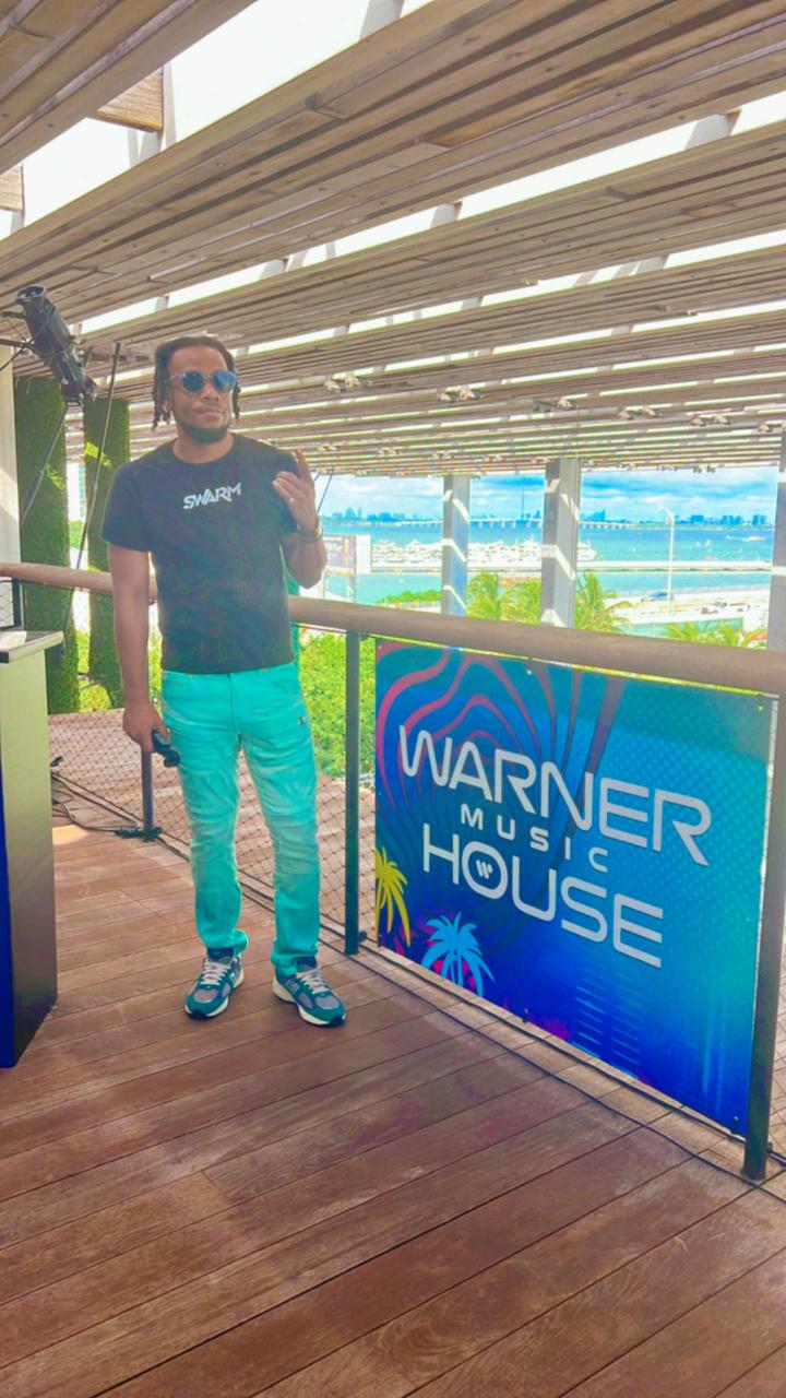 Profile photo 6 of 8