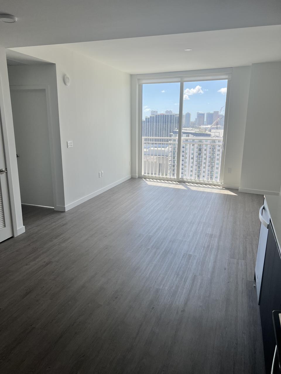 Profile photo 3 of 8