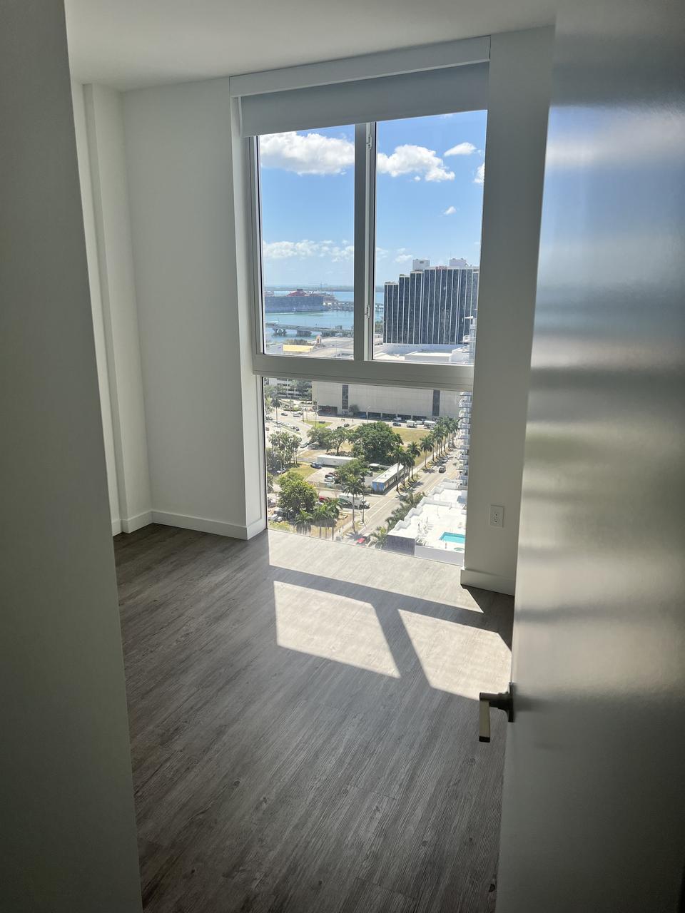 Profile photo 4 of 8