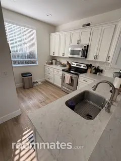 Room for rent in San Diego, CA $1773, house