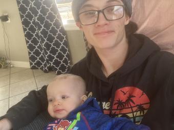 Roommate looking Saint Louis, MO, Florissant, CO, Citrus Heights, CA, Roseville, CA, $700