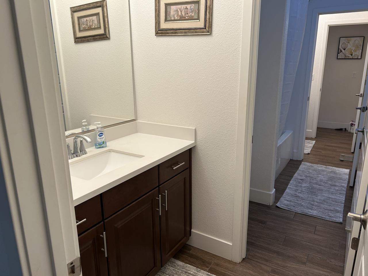 Profile photo 8 of 12