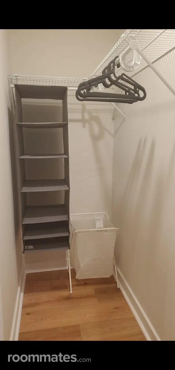 Profile photo 4 of 11