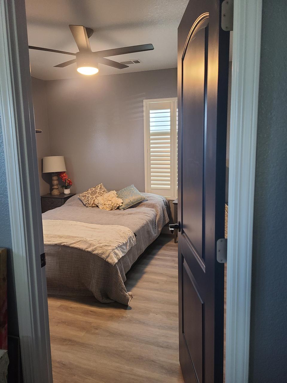 Profile photo 5 of 9