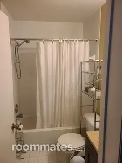 Room for rent in Pembroke Pines, FL $1150, townhouse