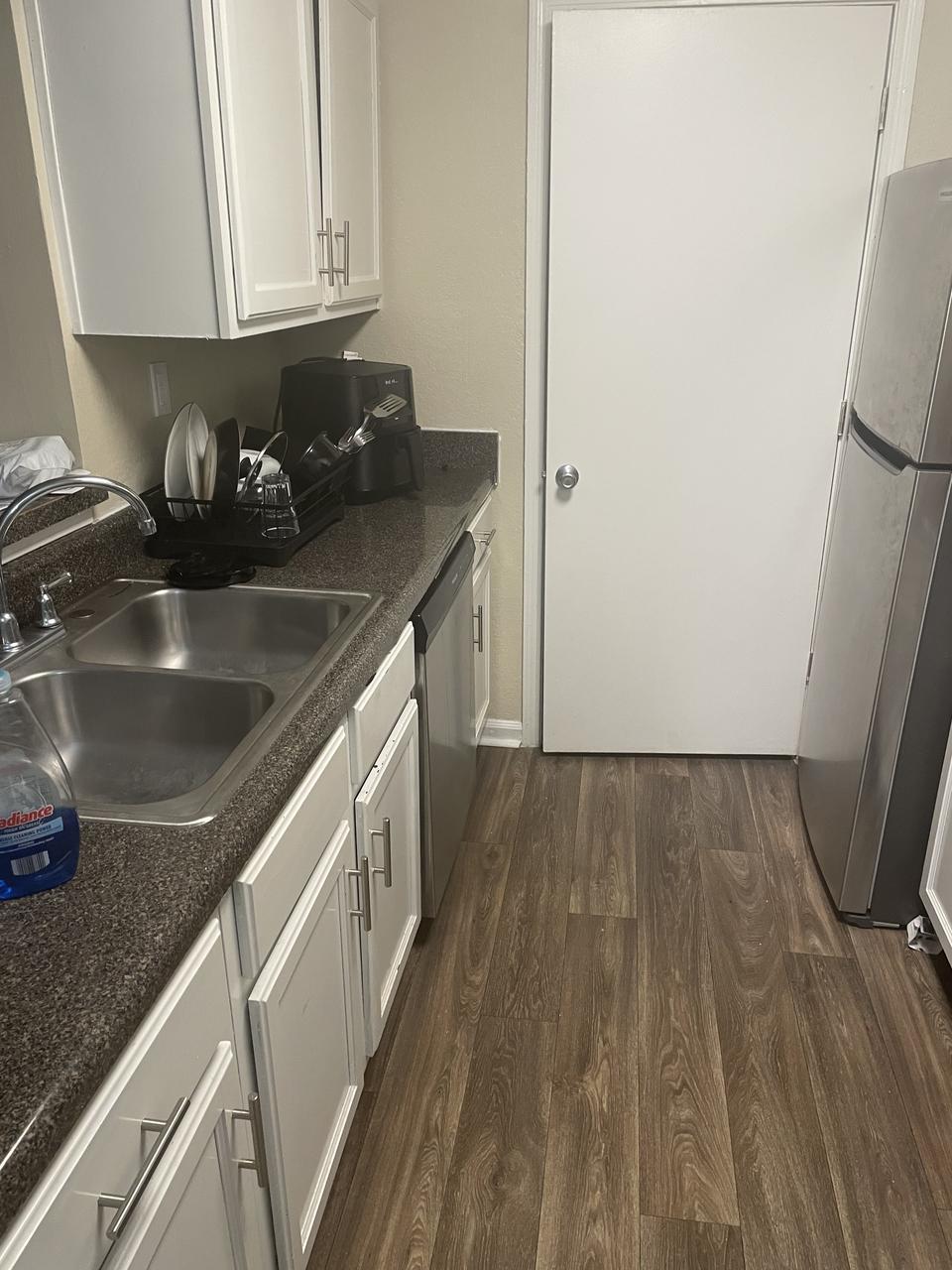 Profile photo 4 of 6