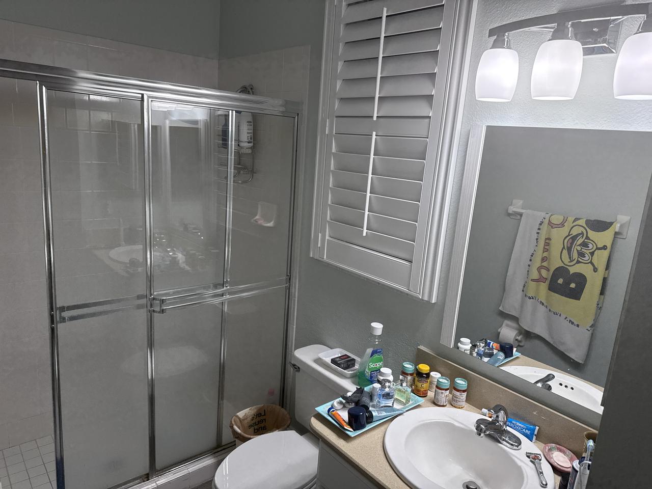 Profile photo 4 of 9