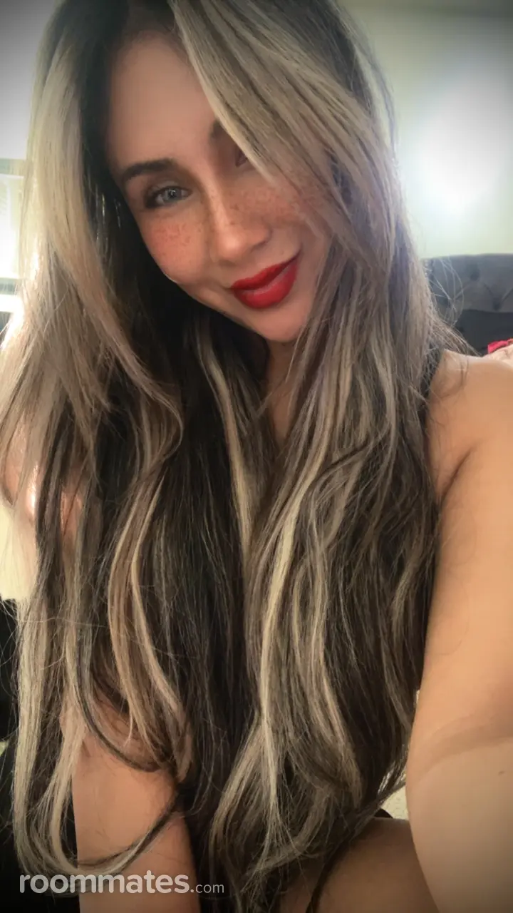 Profile photo 20 of 20