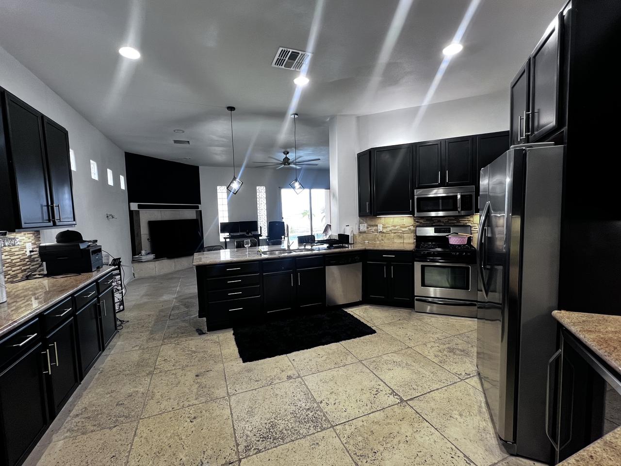 Profile photo 8 of 20