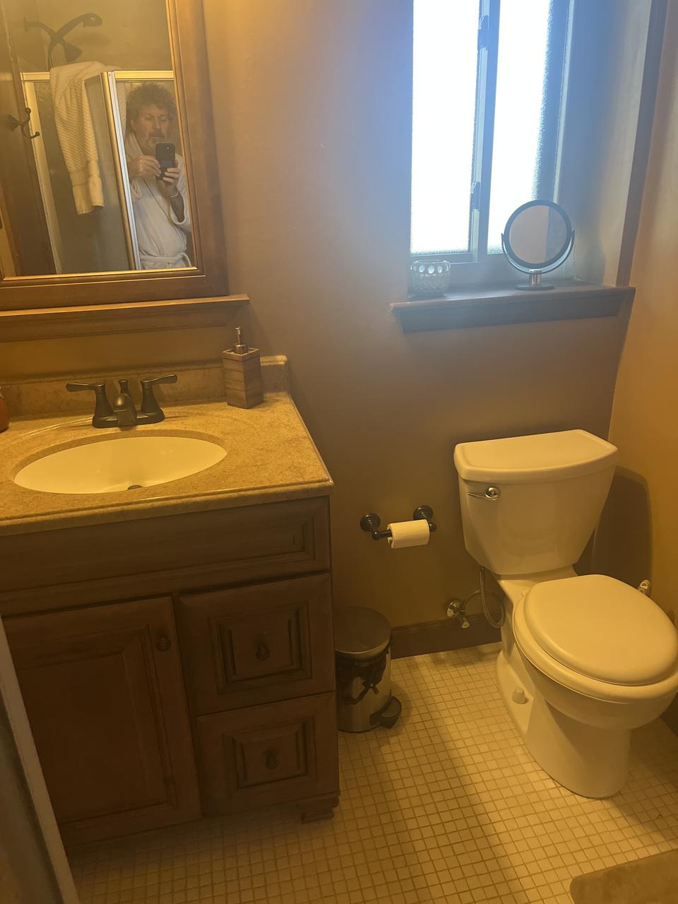 Profile photo 4 of 12