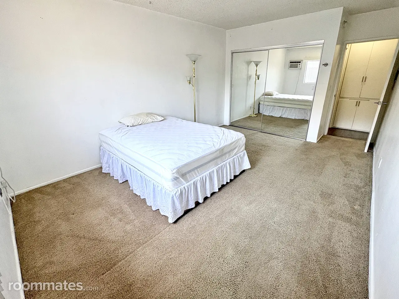 Profile photo 2 of 12