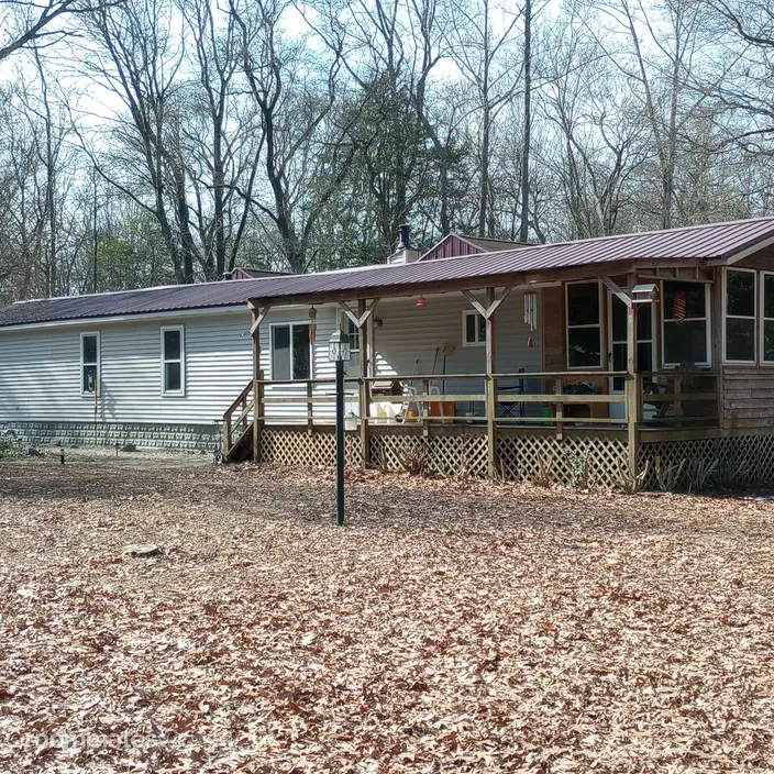 Room for rent in New Church, VA $300, house