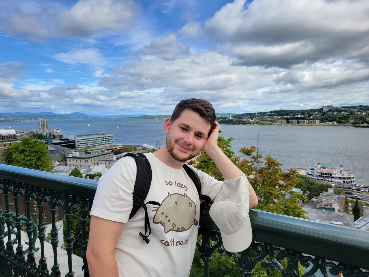 Profile photo 11 of 11