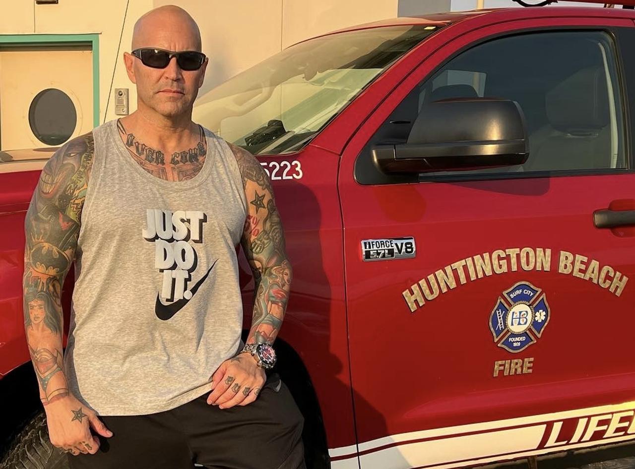 Profile photo 12 of 15